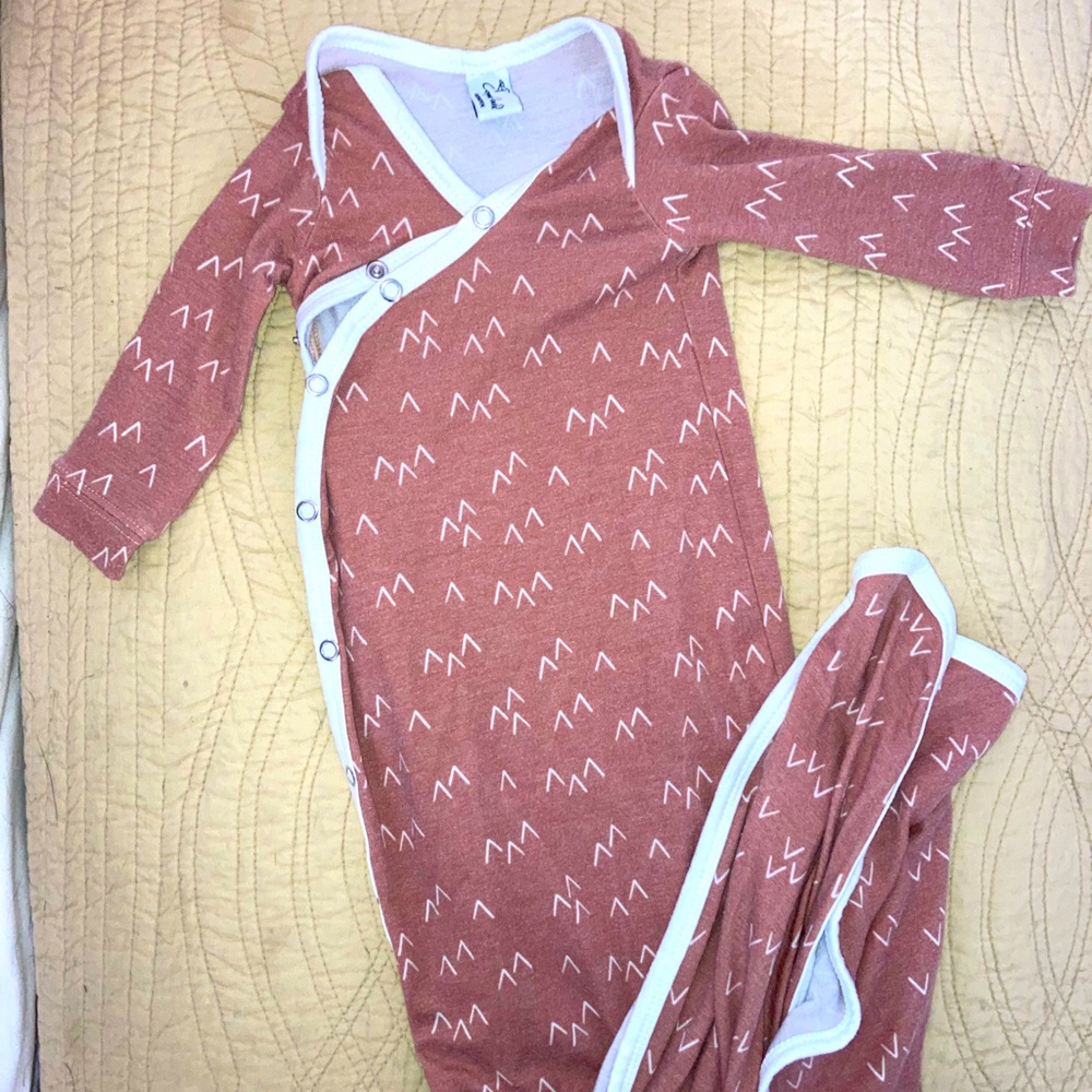 {Copper Pearl} Newborn Gown